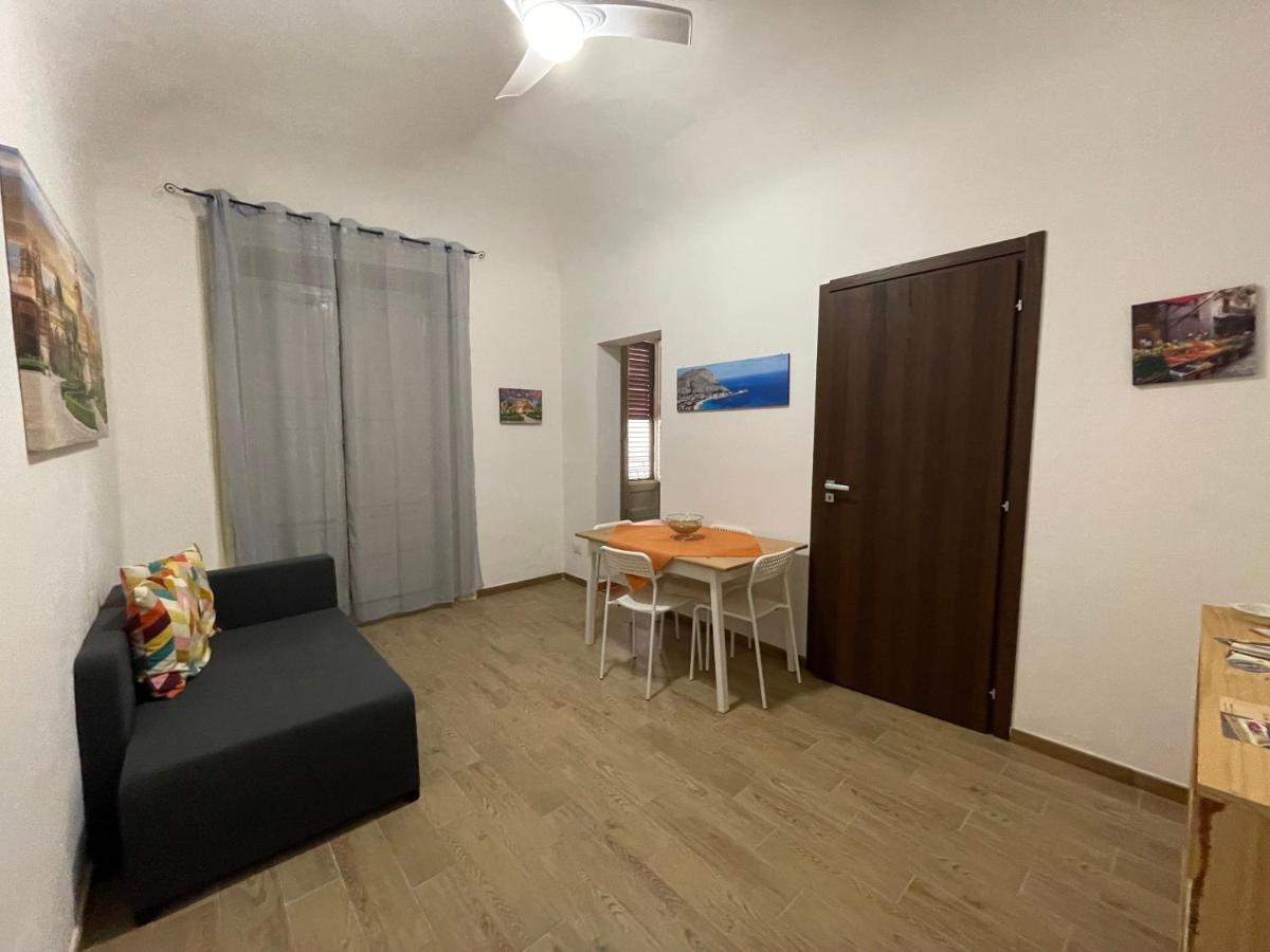 Le Colonne Del Massimo Apartment Palermo Kültér fotó